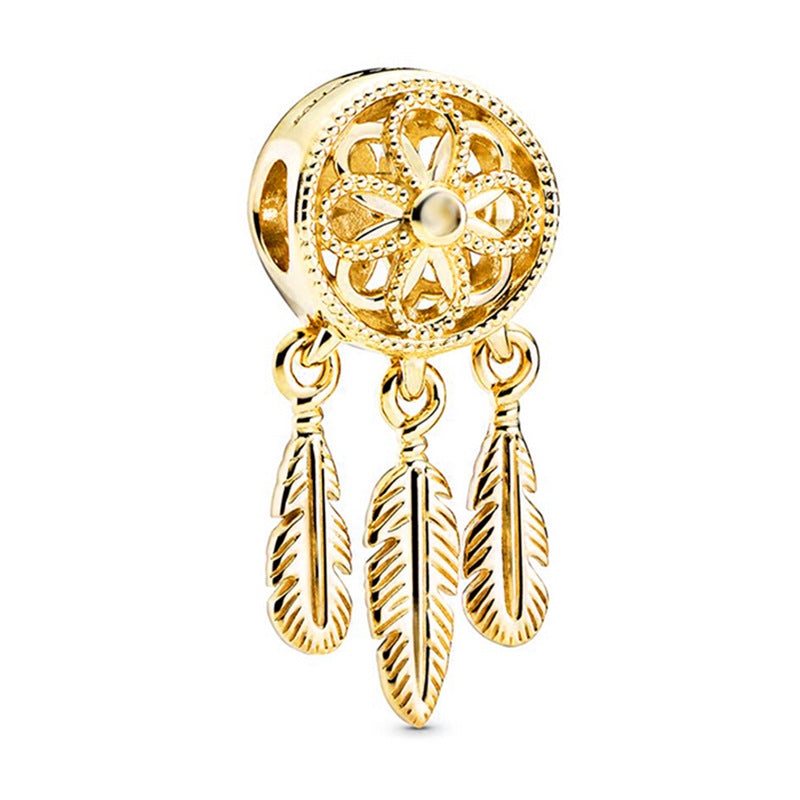 Dreamcatcher Pendant Necklace with Beaded Accents