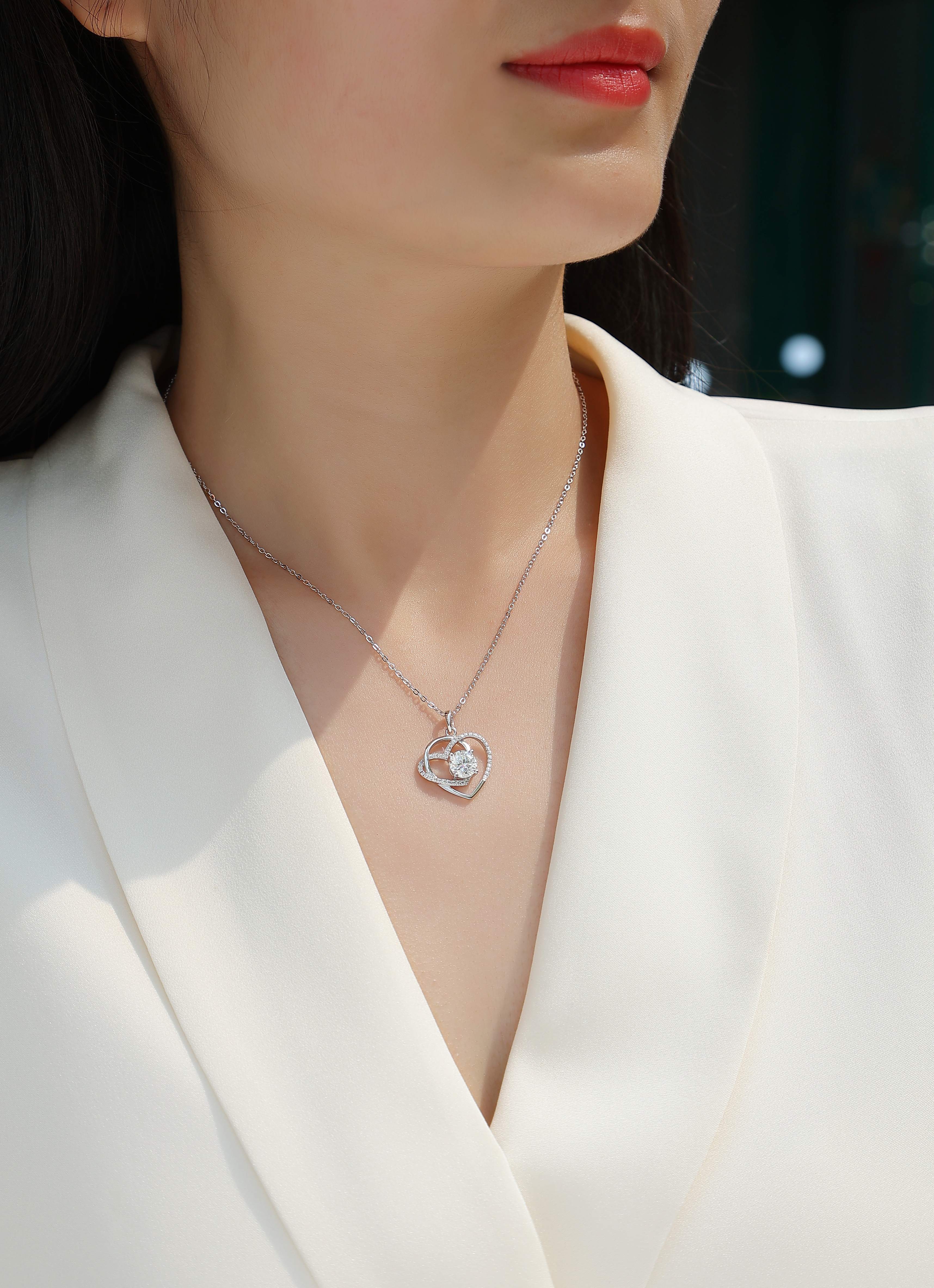 1 Carat Moissanite Necklace - S925 Sterling Silver Platinum-Plated with Chain